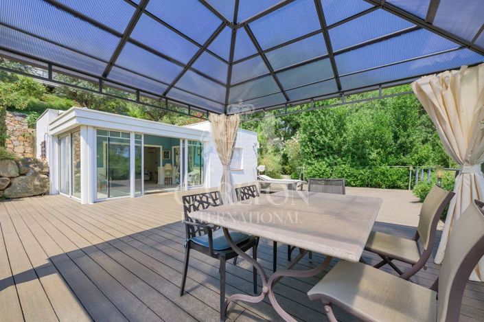 Image No.26-6 Bed House for sale