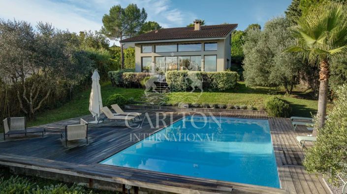 Image No.24-4 Bed House for sale