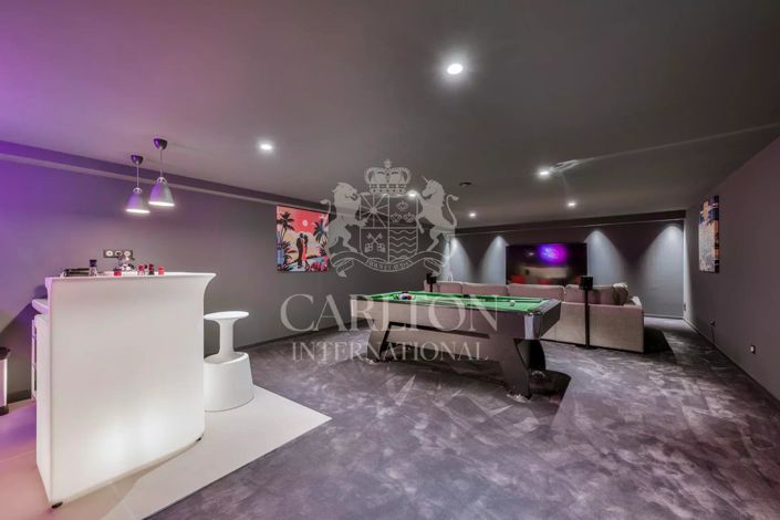 Image No.19-5 Bed House for sale