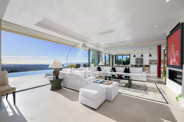 Image No.2-5 Bed House for sale