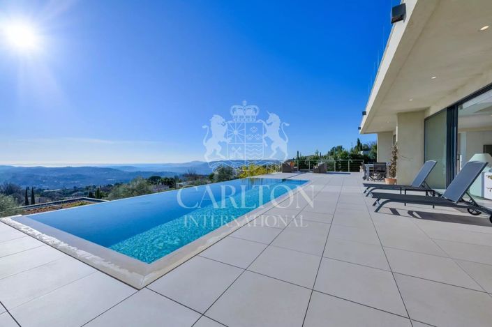 Image No.4-5 Bed House for sale