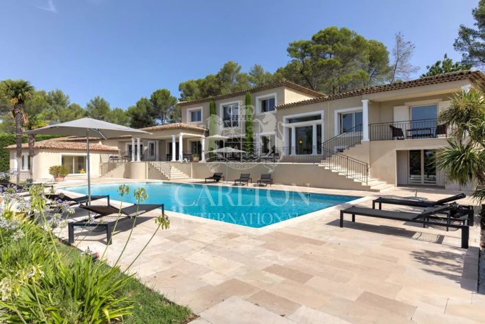 Image No.17-7 Bed House for sale