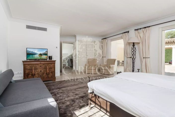 Image No.26-7 Bed House for sale