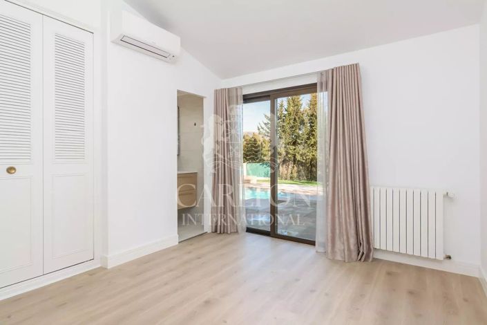 Image No.10-Maison de 5 chambres à vendre à Valbonne