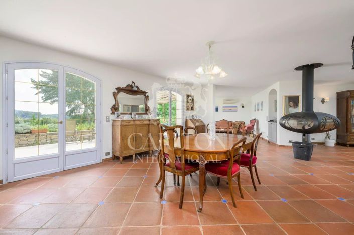 Image No.11-Maison de 4 chambres à vendre à Châteauneuf-Grasse