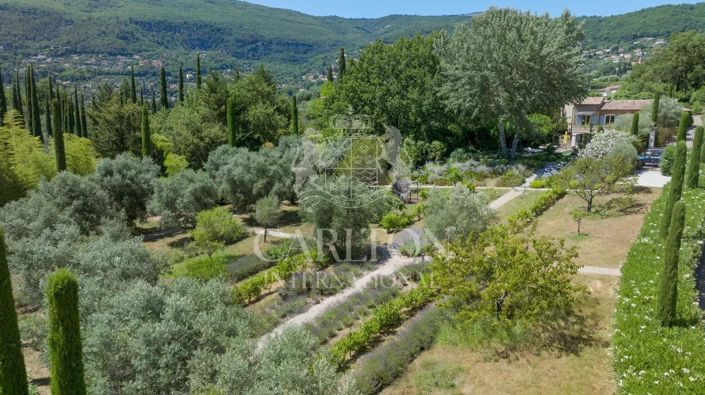 Image No.3-Maison de 4 chambres à vendre à Châteauneuf-Grasse