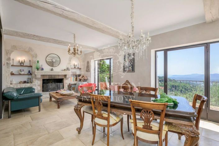 Image No.3-5 Bed House for sale