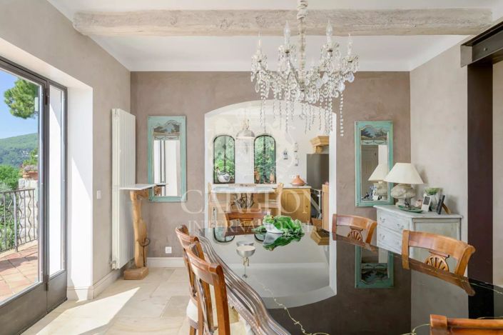 Image No.4-5 Bed House for sale