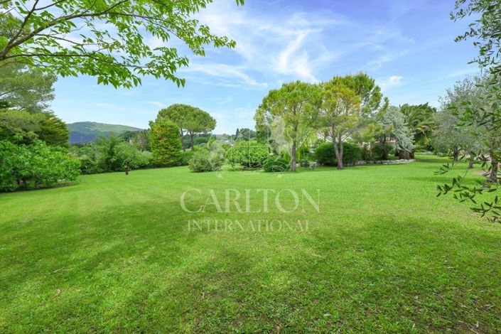 Image No.15-Maison de 4 chambres à vendre à Châteauneuf-Grasse