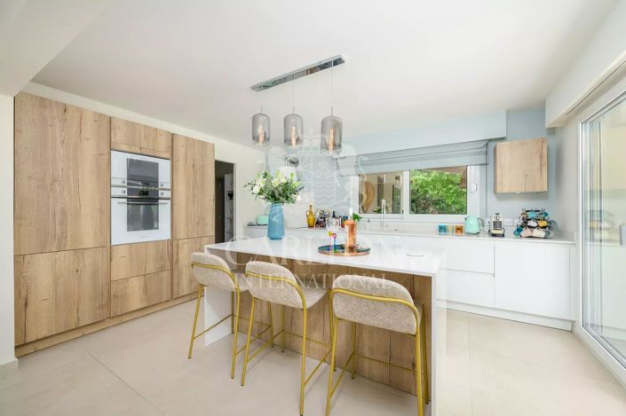 Image No.30-Maison de 4 chambres à vendre à Châteauneuf-Grasse