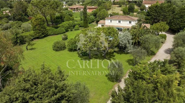 Image No.8-Maison de 4 chambres à vendre à Châteauneuf-Grasse