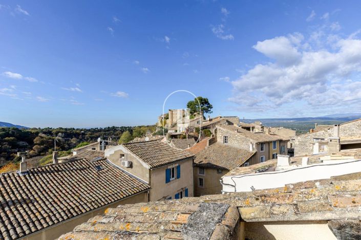 Image No.1-2 Bed House for sale