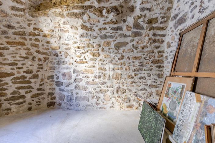 Image No.13-2 Bed House for sale