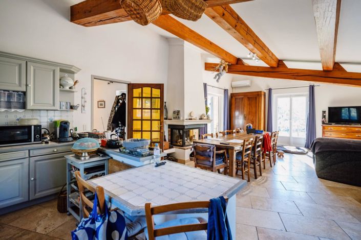 Image No.5-4 Bed House for sale