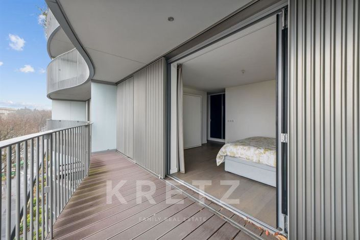 Image No.10-1 Bed Apartment for sale