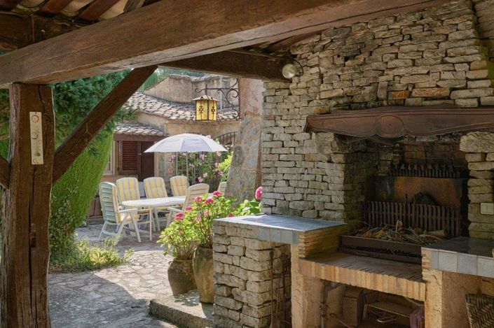 Image No.6-6 Bed House for sale