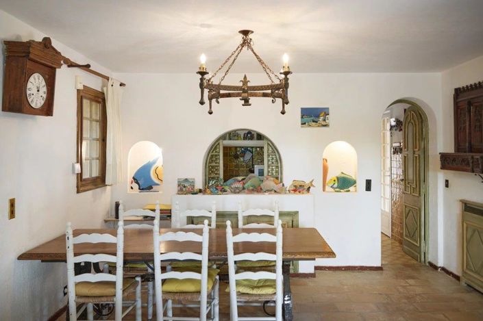 Image No.9-6 Bed House for sale