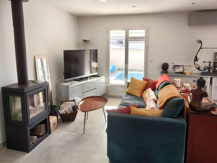 Image No.3-4 Bed House for sale