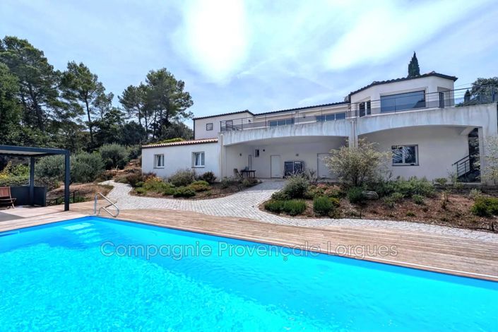 Image No.2-Maison de 5 chambres à vendre à Lorgues