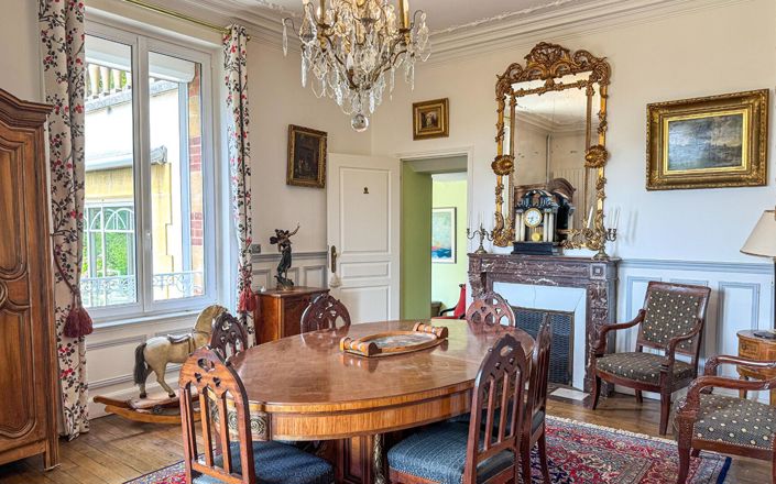 Image No.8-Propriété de 5 chambres à vendre à Sedan