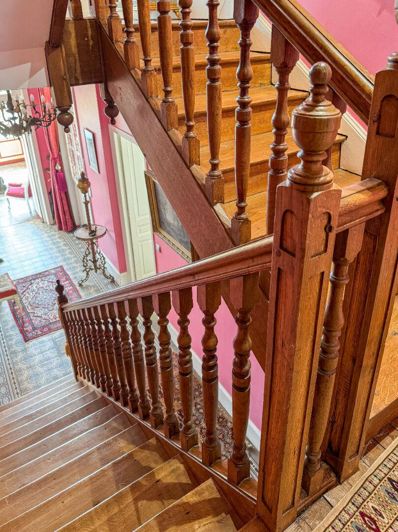 Image No.9-5 Bed Property for sale