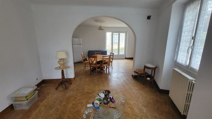 Image No.2-3 Bed House for sale