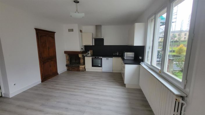 Image No.5-3 Bed House for sale