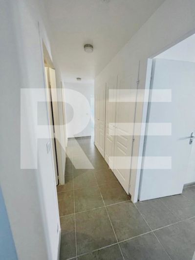 Image No.5-4 Bed Property for sale