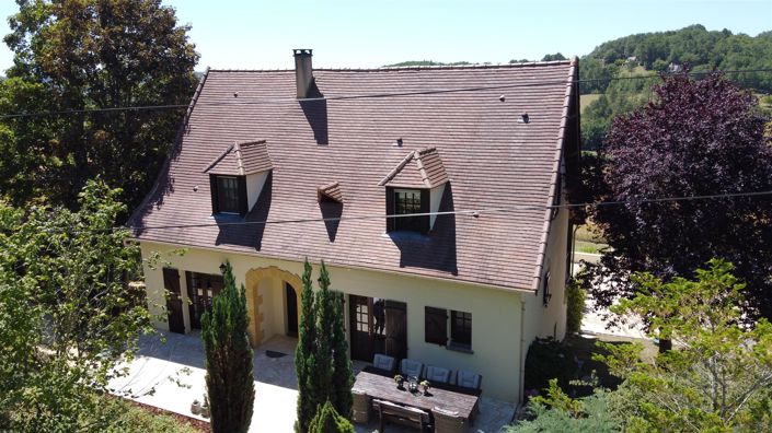 Image No.2-5 Bed House for sale