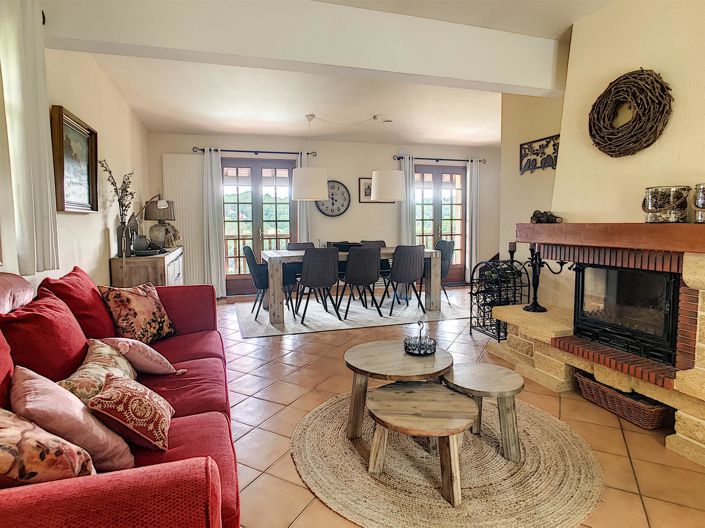 Image No.4-5 Bed House for sale