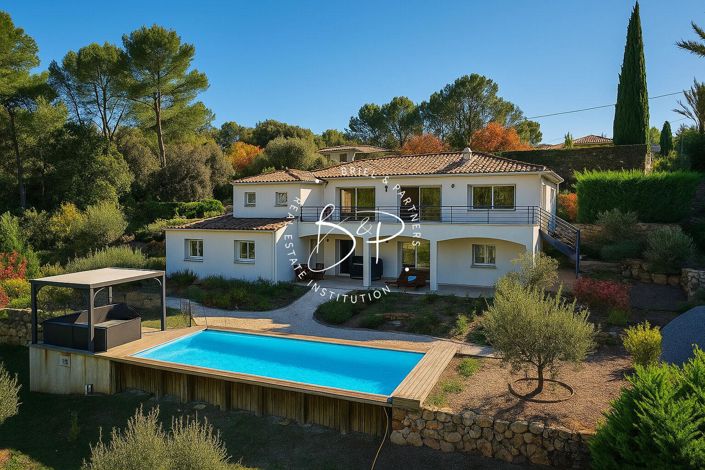 Image No.3-Maison de 5 chambres à vendre à Lorgues