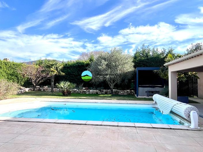 Image No.5-4 Bed House for sale