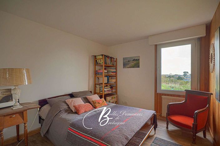 Image No.18-4 Bed House for sale