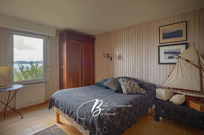 Image No.19-4 Bed House for sale