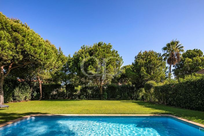 Image No.12-4 Bed House for sale