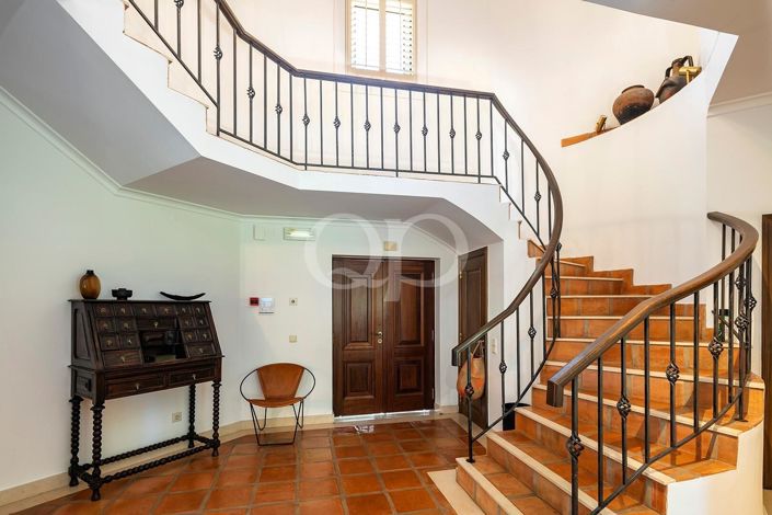 Image No.14-4 Bed House for sale