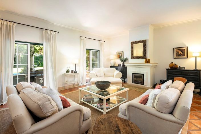 Image No.5-4 Bed House for sale