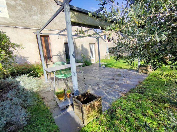 Image No.15-4 Bed House for sale