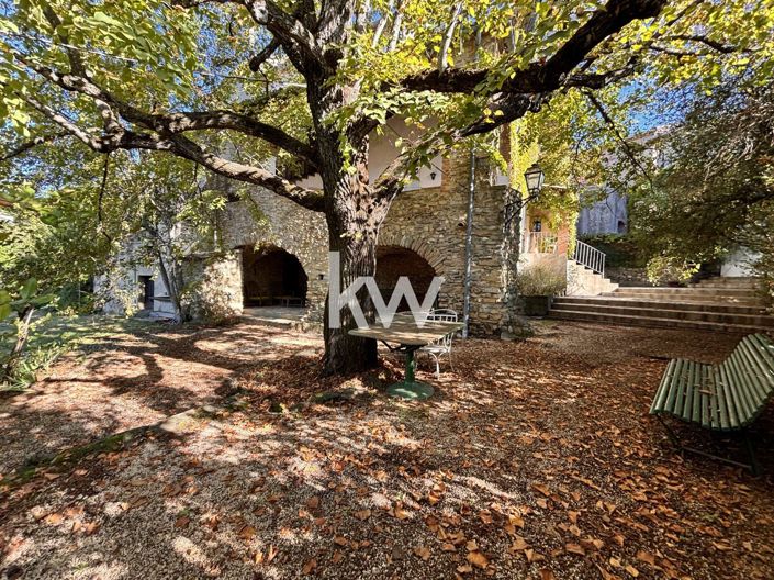 Image No.11-7 Bed House for sale