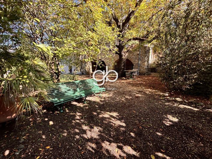 Image No.2-7 Bed House for sale