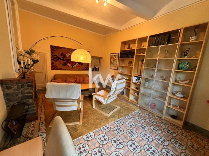 Image No.3-7 Bed House for sale