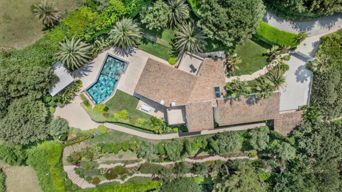 Image No.7-5 Bed House for sale