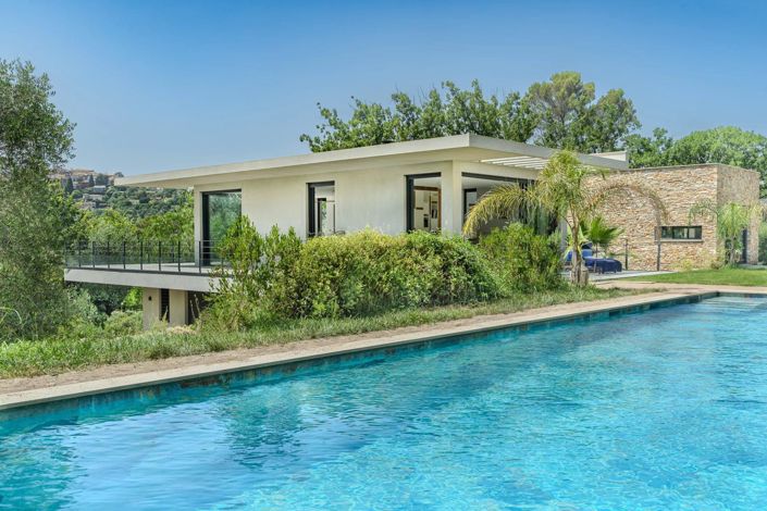 Image No.3-5 Bed House for sale