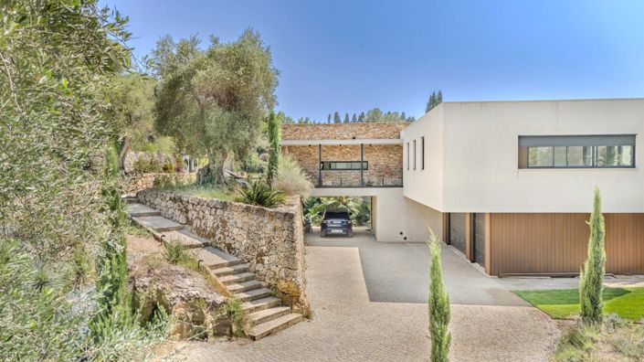 Image No.3-5 Bed House for sale