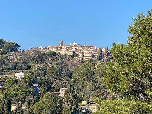 Image No.6-5 Bed House for sale