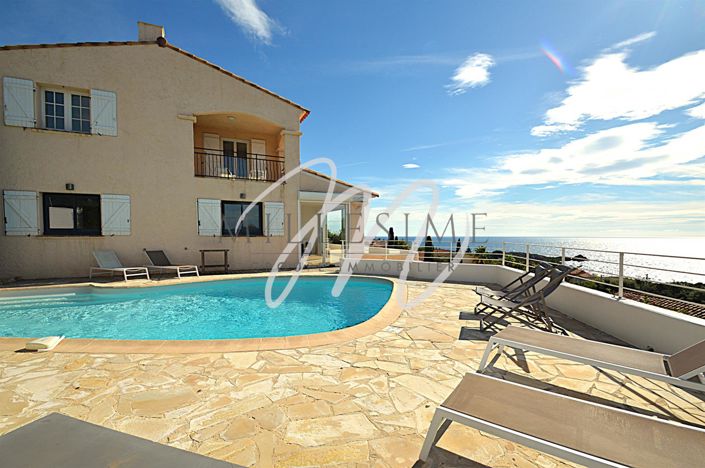 Image No.12-4 Bed House for sale