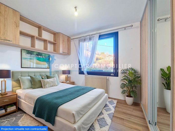 Image No.8-6 Bed House for sale