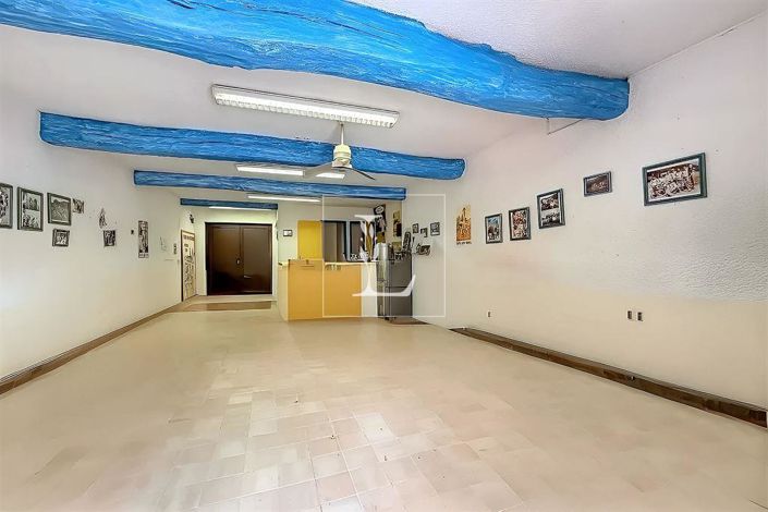 Image No.19-4 Bed House for sale