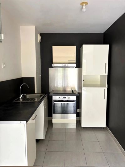 Image No.4-Appartement de 1 chambre à vendre à Nice