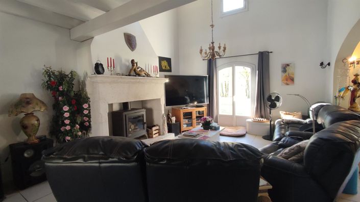 Image No.13-4 Bed House for sale